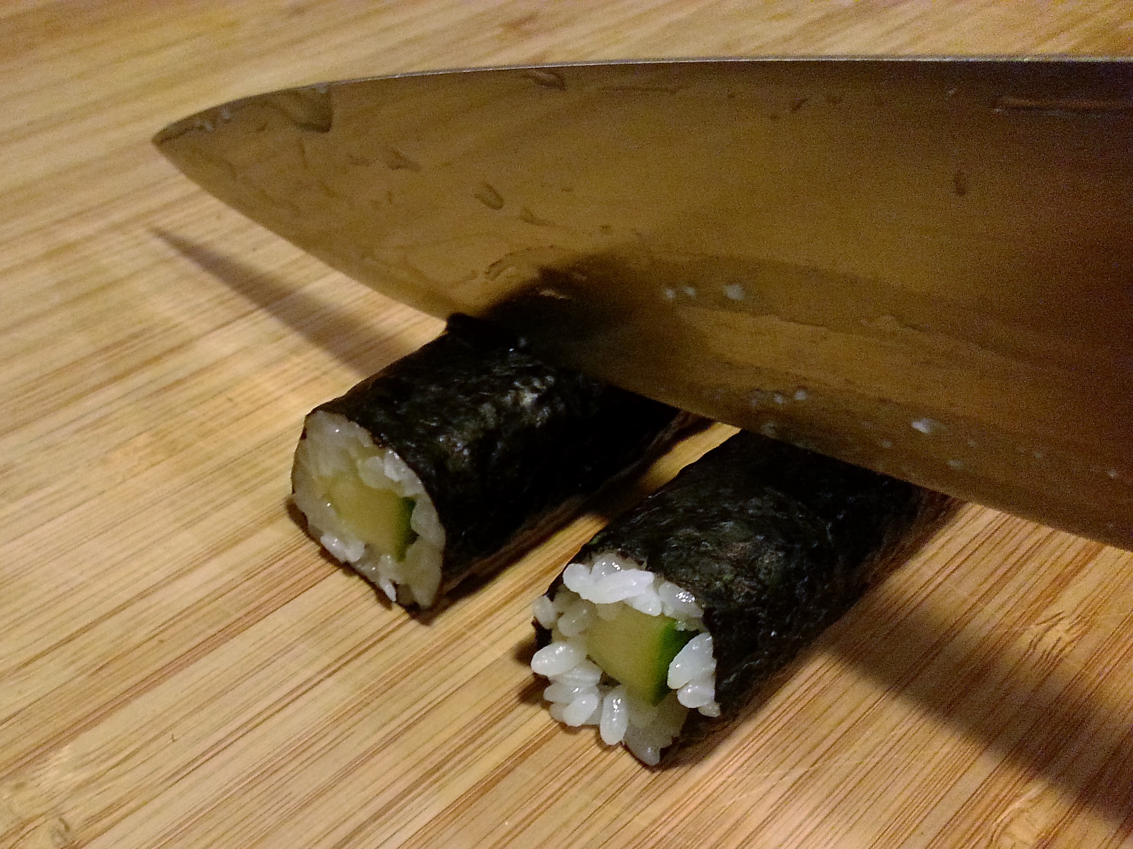 Wie Du Deine Ersten Maki Sushi Zu Hause Rollst Sushi Liebhaber