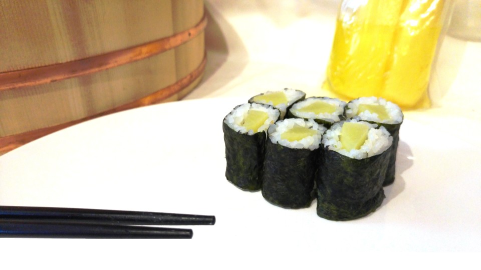 Sushi mit Daikon (eingelegter Rettich) - Sushi-Liebhaber