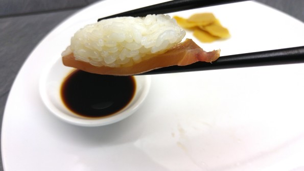 Richtig Nigiri Sushi essen