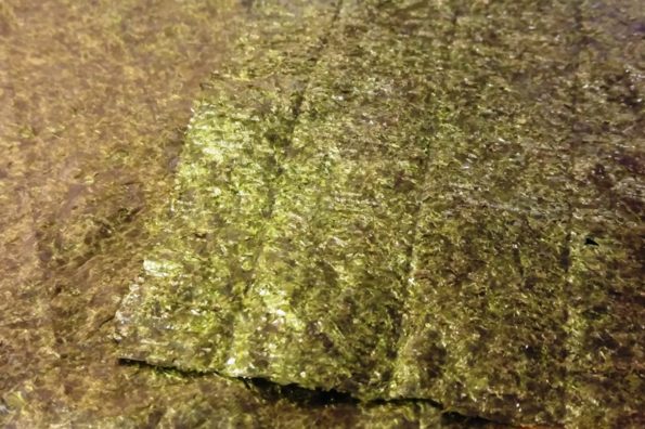 Nori-Algenblätter sind reich an Mineralien